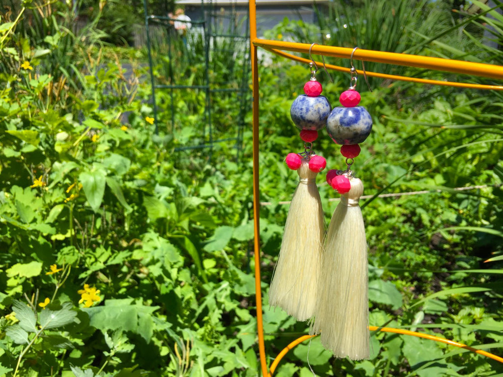 Neon Pink/ Sodalite/ Cream Silk Tassel