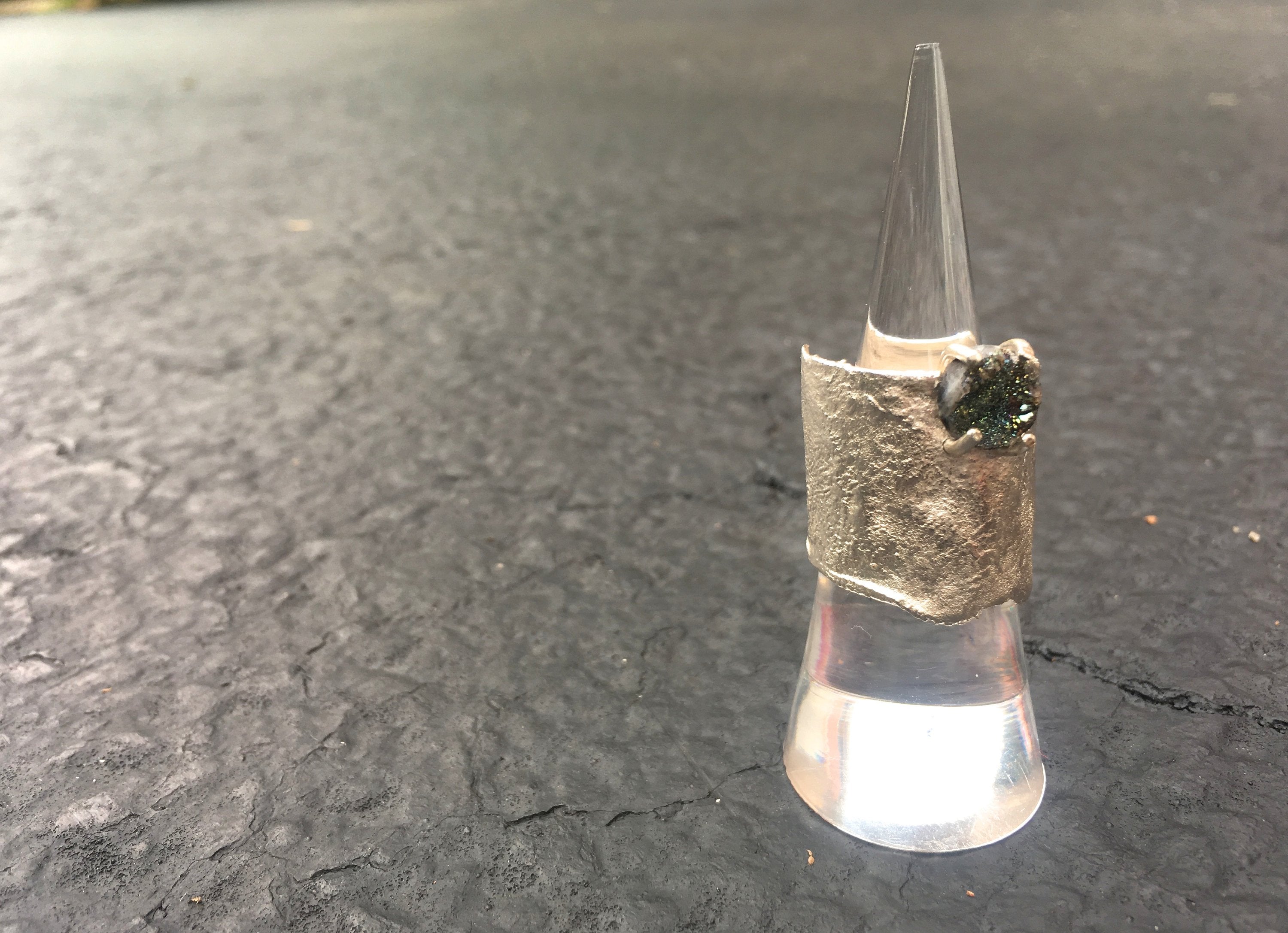 Titanium Coated Agate with Reticulated Silver Band
